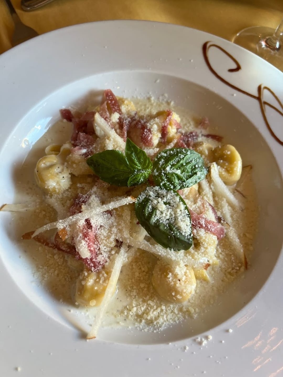 Fiocchetti 4 Formaggi e Pera - Cheese and pear pasta